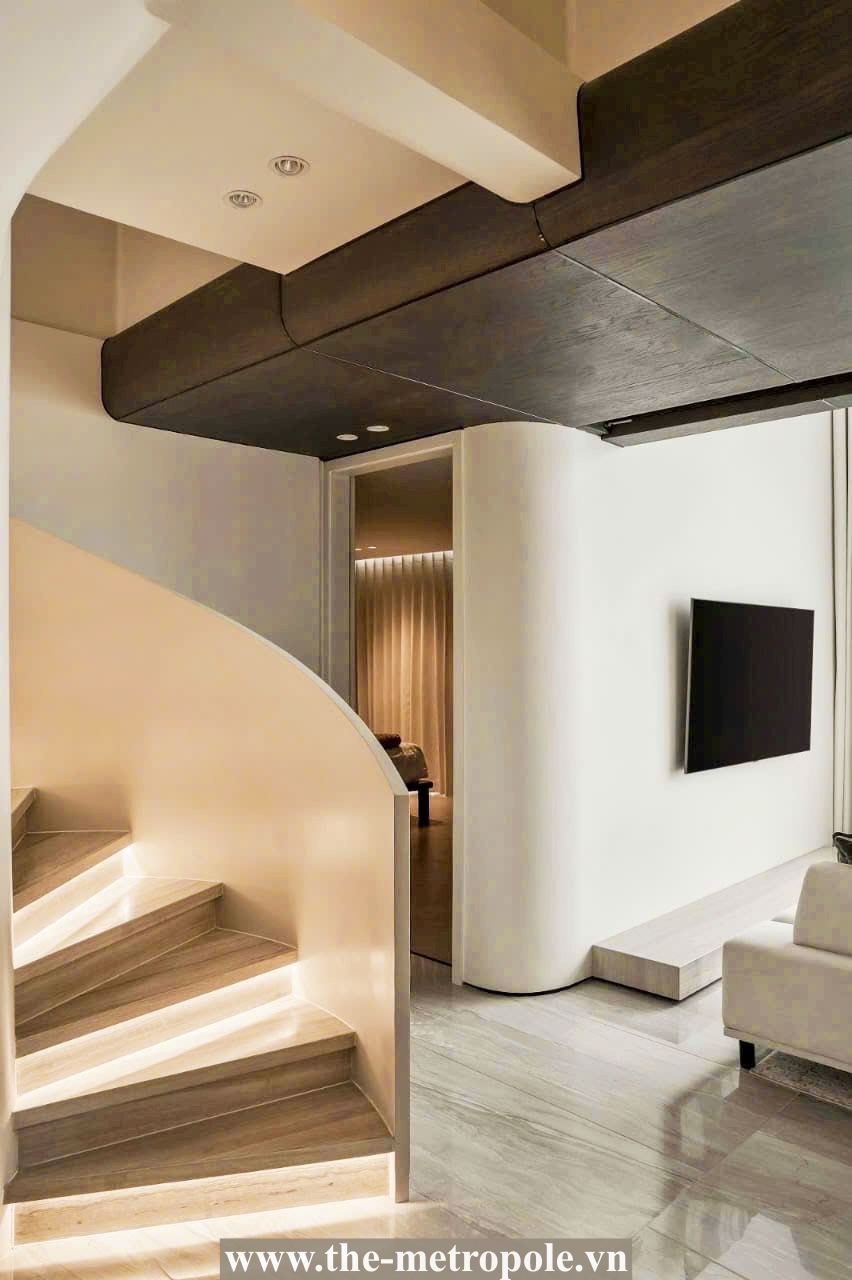 Luxury penthouse for rent in The Metropole with Saigon river view